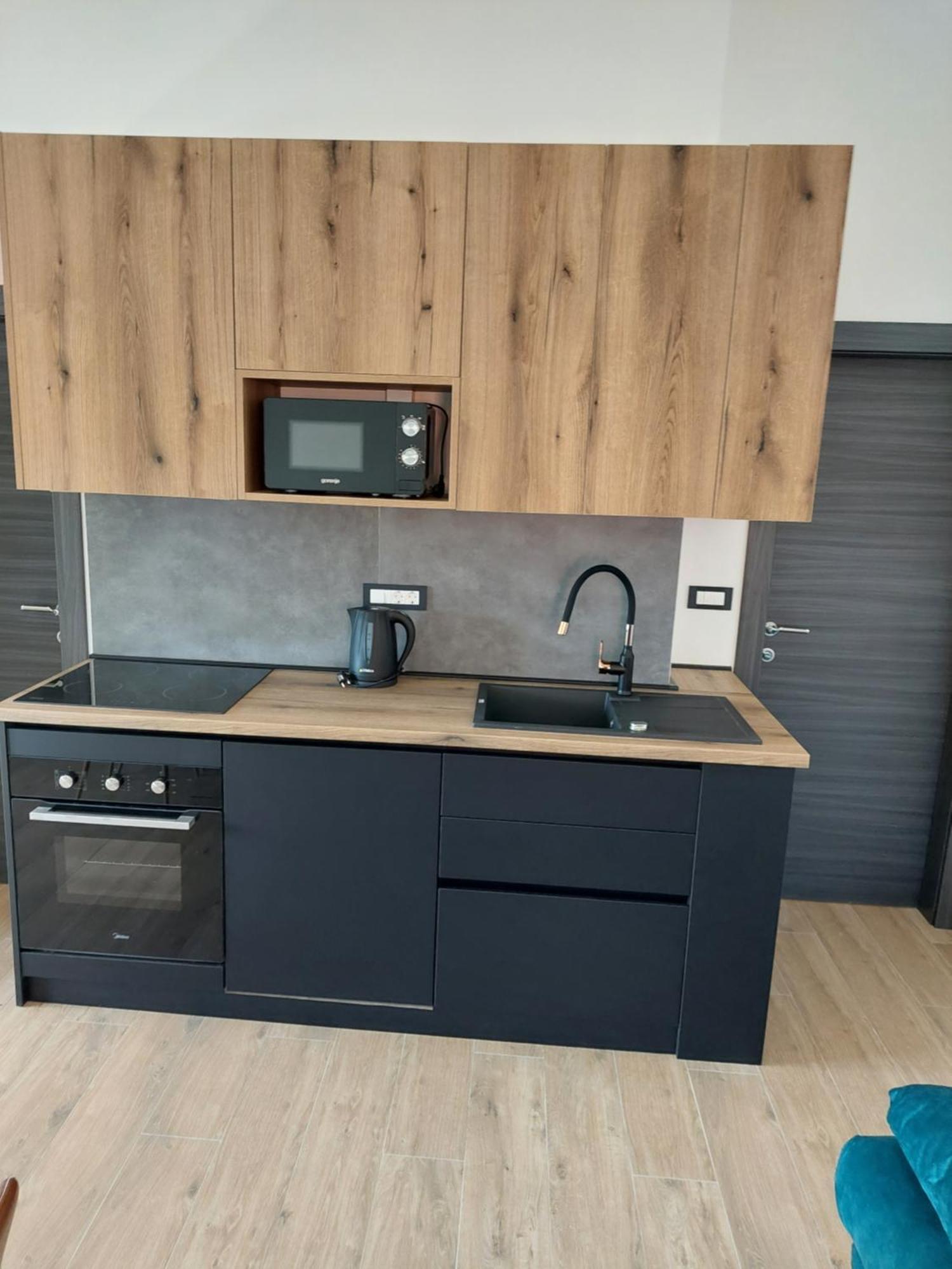 Apartmani Karla Paklenica Starigrad Paklenica Eksteriør billede