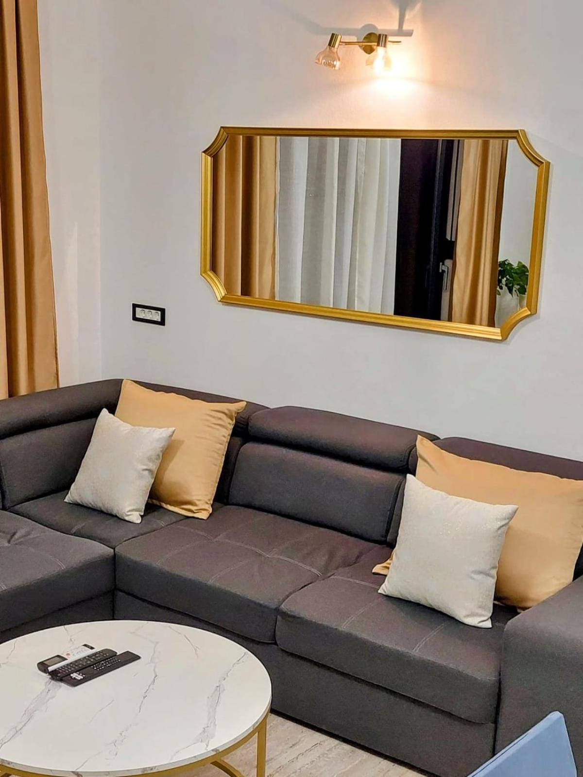 Apartmani Karla Paklenica Starigrad Paklenica Eksteriør billede