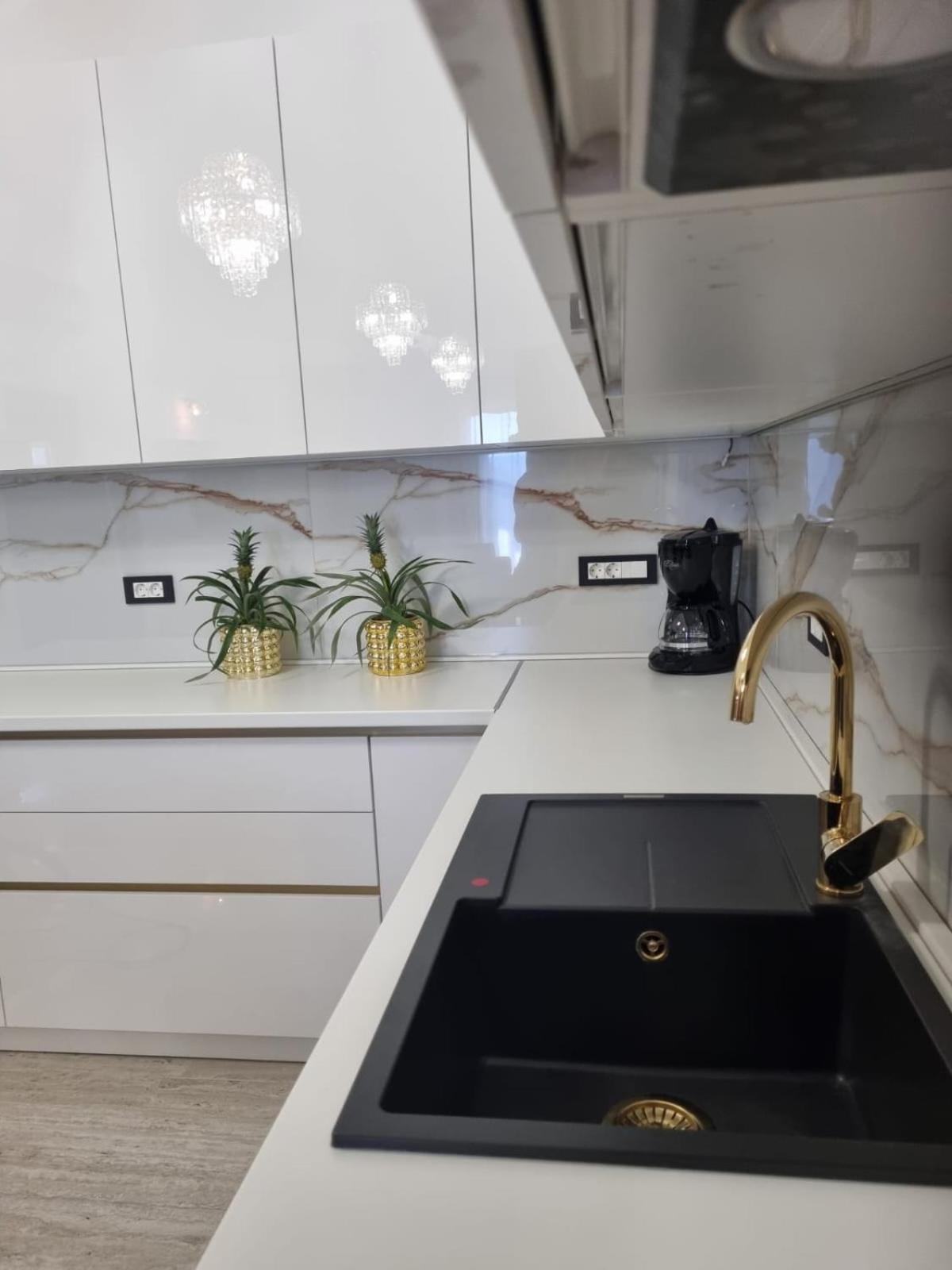Apartmani Karla Paklenica Starigrad Paklenica Eksteriør billede